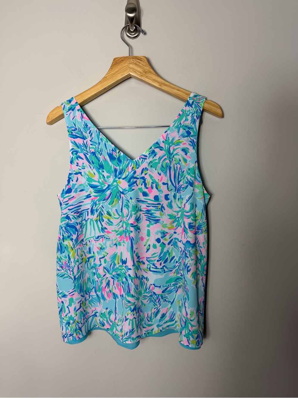 Lilly Pulitzer Florin Reversible Printed Tank Top Sleeveless V Neck 889 - Picture 7 of 7